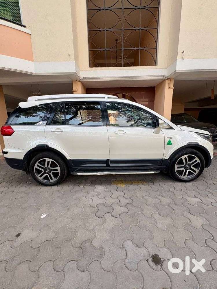 Tata Hexa Xta, 2017, Diesel