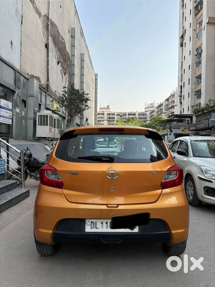 Tata Tiago 1.2 Revotron Xz (o), 2016, Petrol