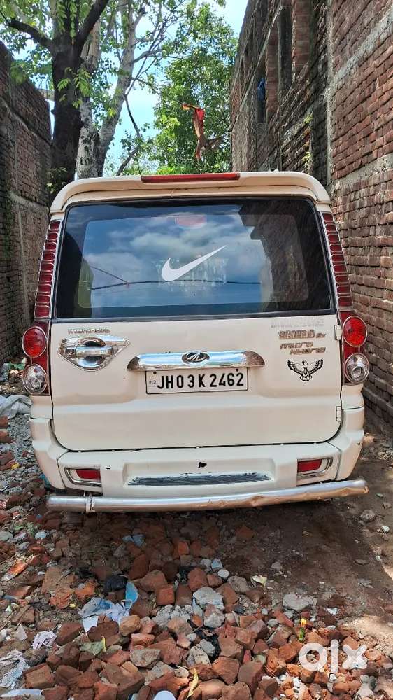 Mahindra Scorpio 2014 Diesel Manual Car