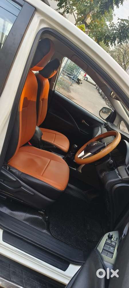 Toyota Innova Crysta 2.4 G Mt, 2022, Diesel