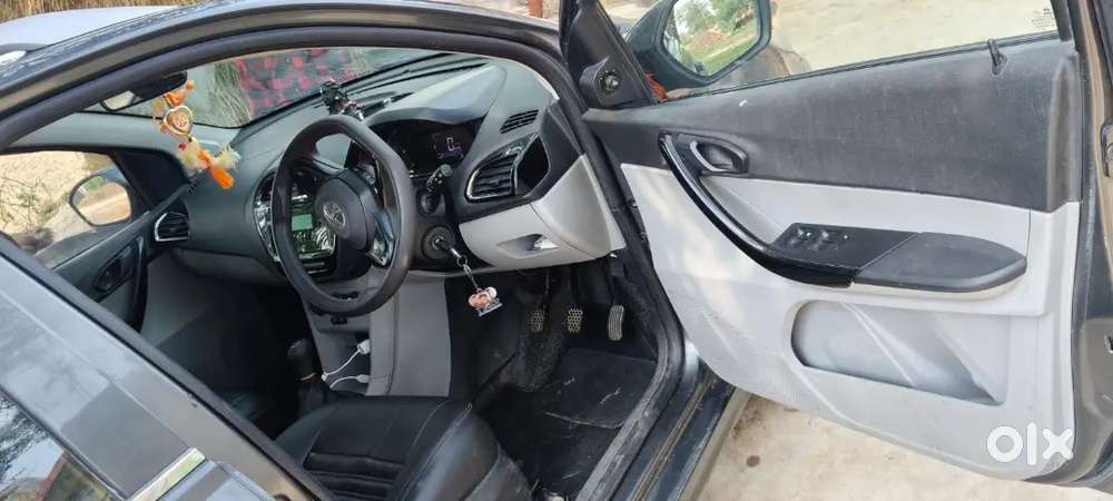 Tata Tiago 2020 Petrol
