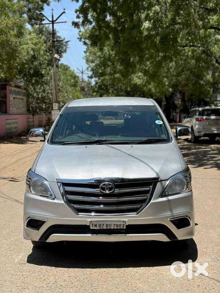 Toyota Innova 2.5 G (diesel) 8 Seater, 2013, Diesel