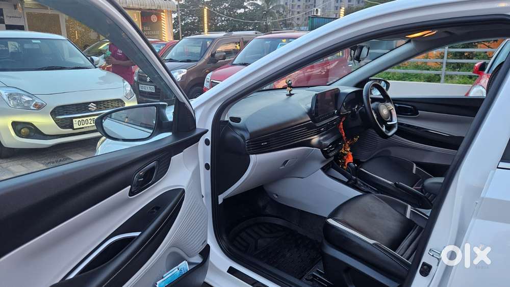 Hyundai I20 Asta Opt, 2024
