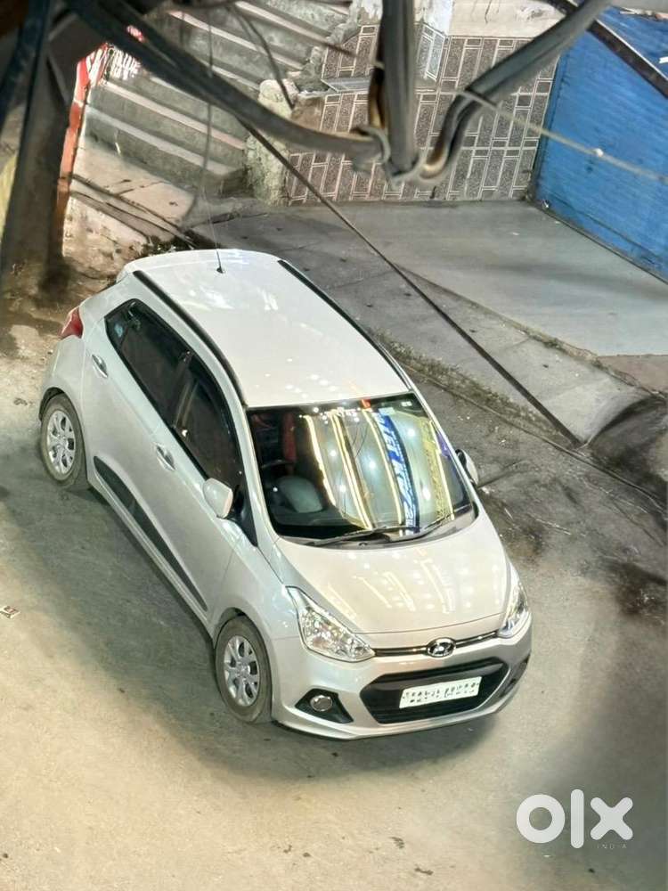 Hyundai Grand I10 2017 Petrol Well Maintained