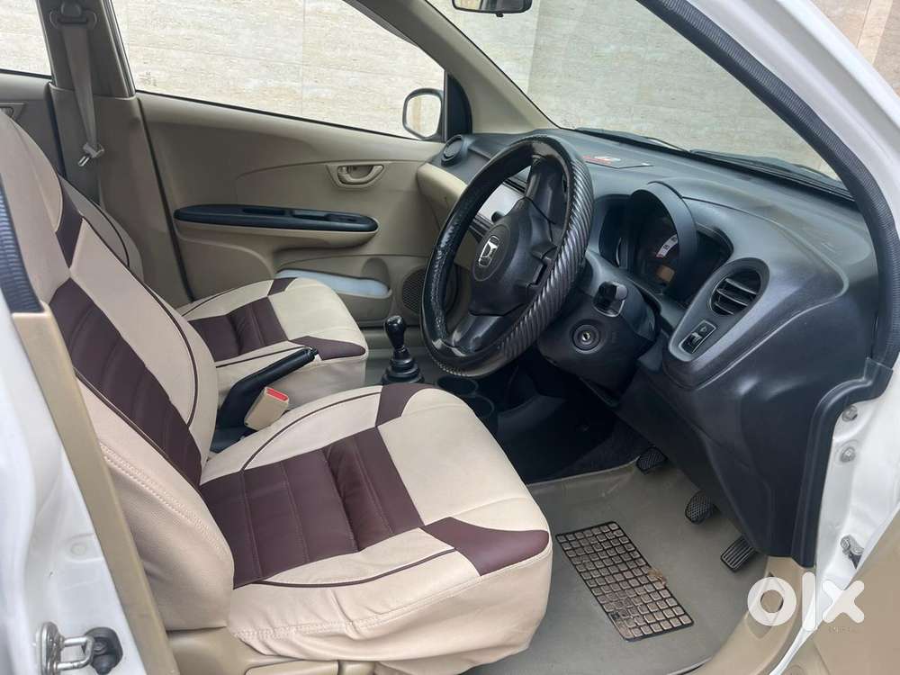 Honda Brio 2016 Petrol Well Maintained