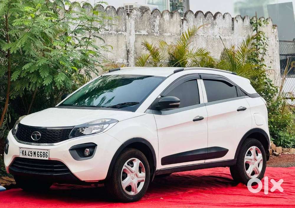 Tata Nexon 1.5 Revotorq Xm, 2018, Diesel