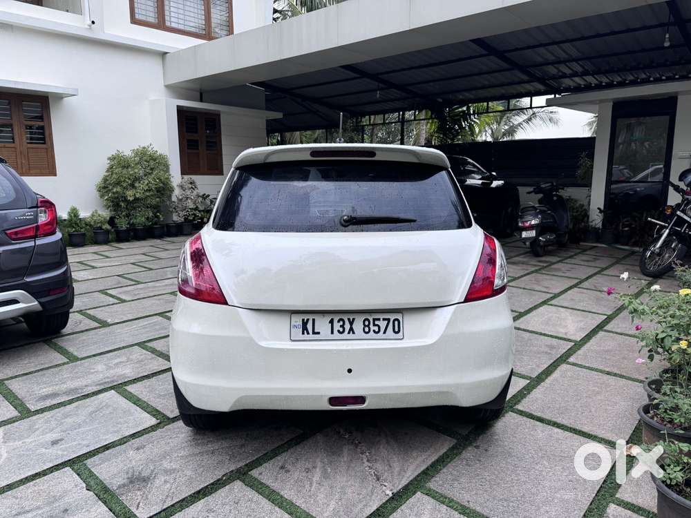 Maruti Suzuki Swift Zdi Plus, 2012, Diesel