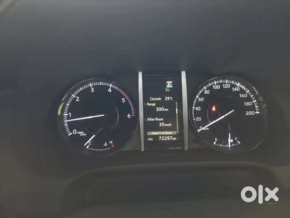 Toyota Fortuner Legender 2023