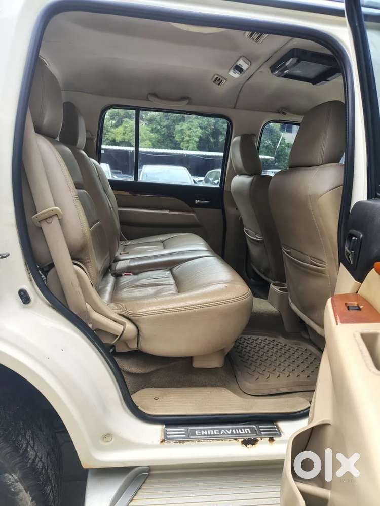 Ford Endeavour, 2010, Diesel