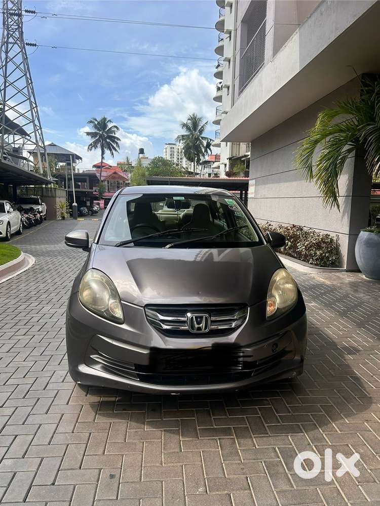 Honda Amaze 2015 Petrol Good Condition.