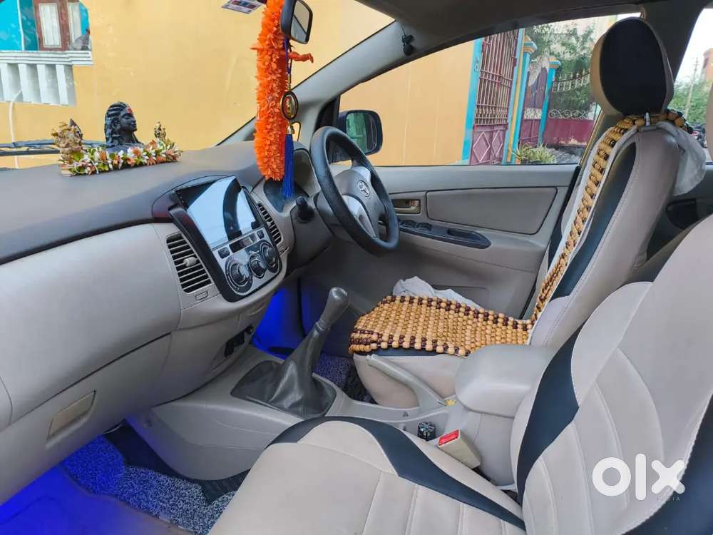 Toyota Innova 2012 Diesel Well Maintained