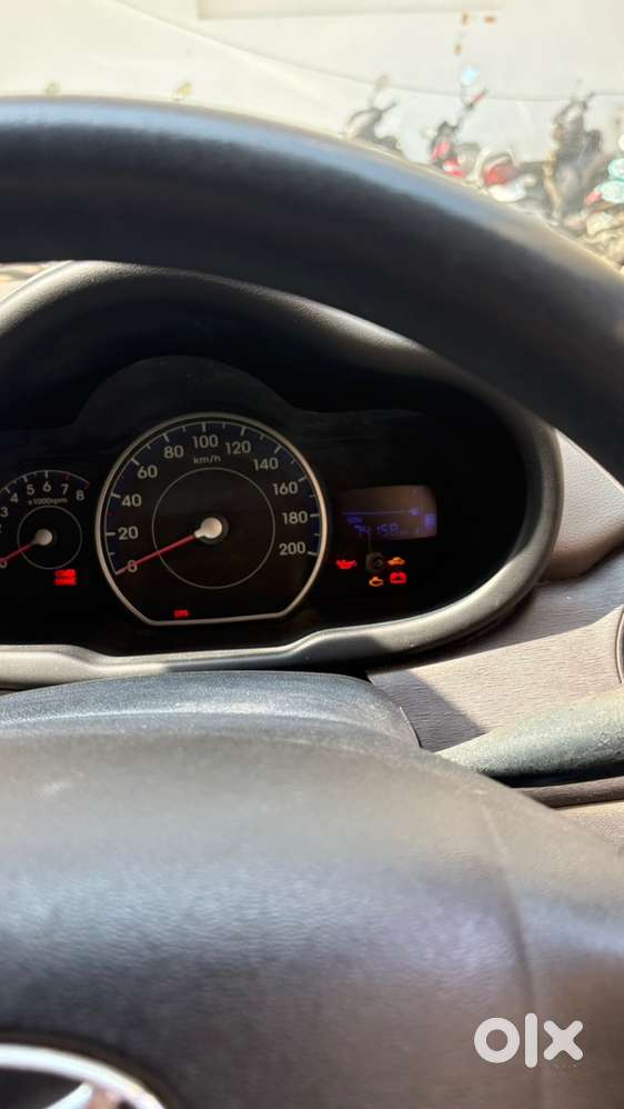 Hyundai I10 Petrol Manual 2013