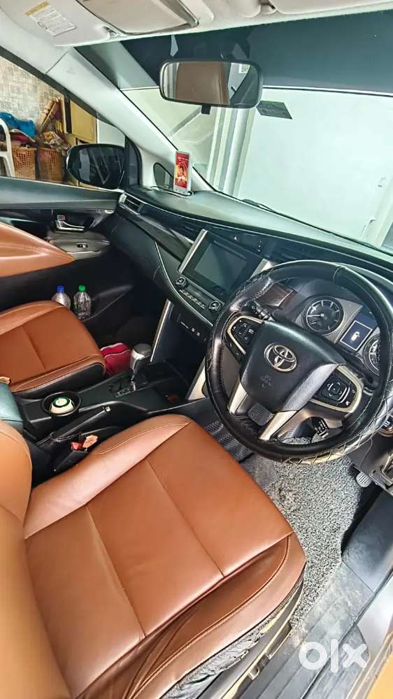 Toyota Innova Crysta 2017