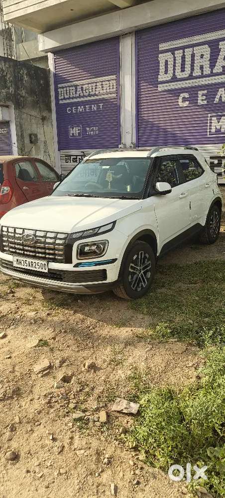 Hyundai Venue Diesel 2022 Second