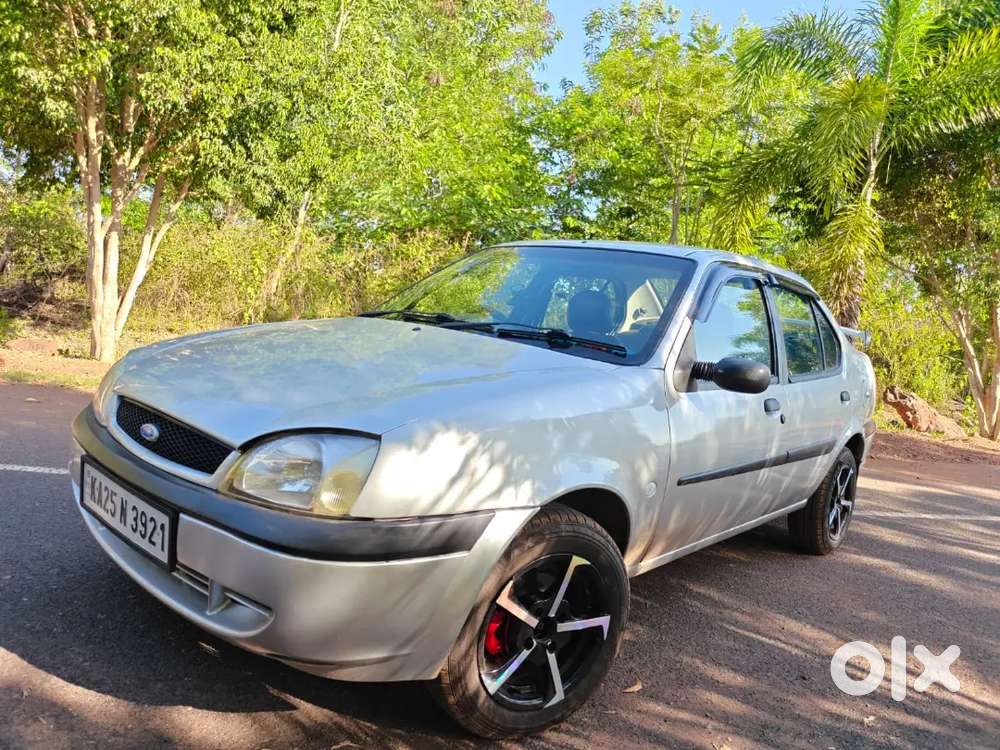 Ford Ikon 2006 Petrol Well Maintained