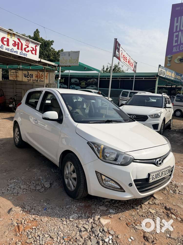 Hyundai I20 Sportz 1.4 Crdi 6 Speed Bs-iv, 2014, Diesel