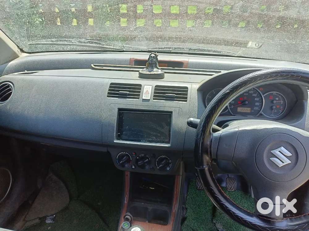Maruti Suzuki Dzire 2011