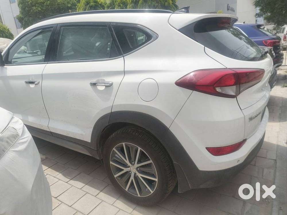 Hyundai Tucson 2.0 Dual Vtvt 2wd At Gl Opt, 2017, Petrol