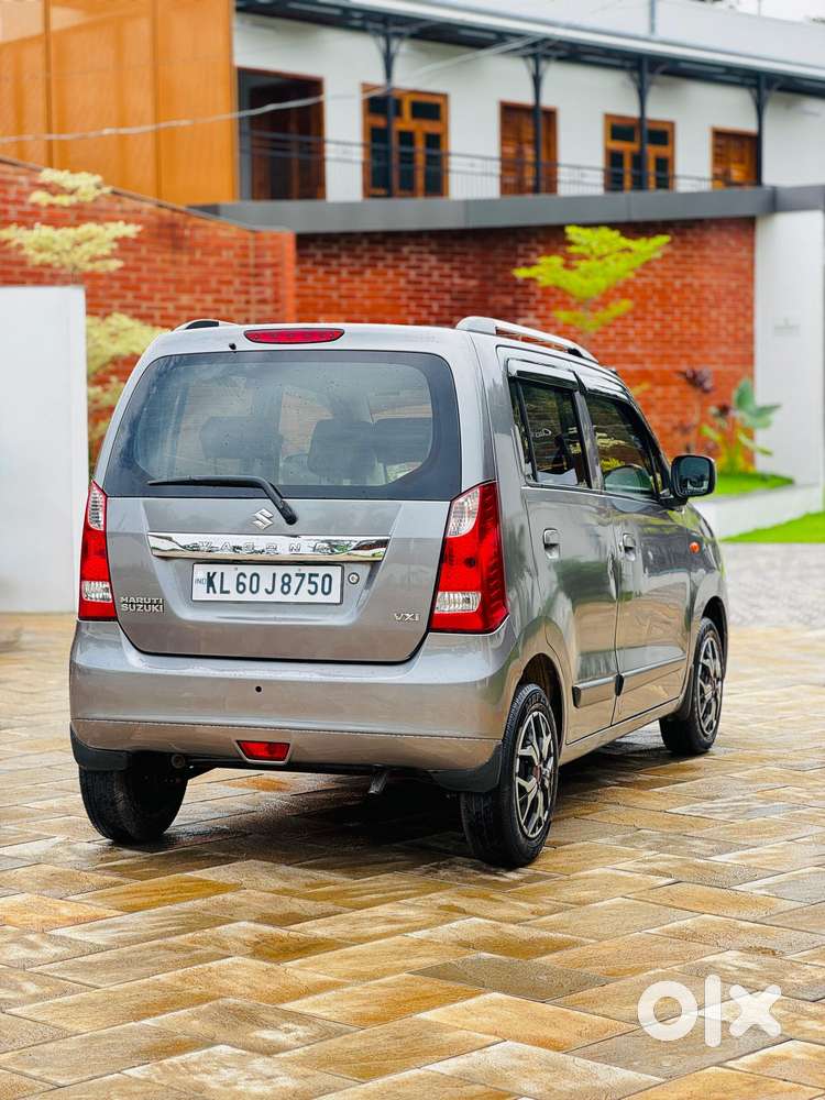 Maruti Suzuki Wagon R 1.2 Vxi, 2015, Petrol