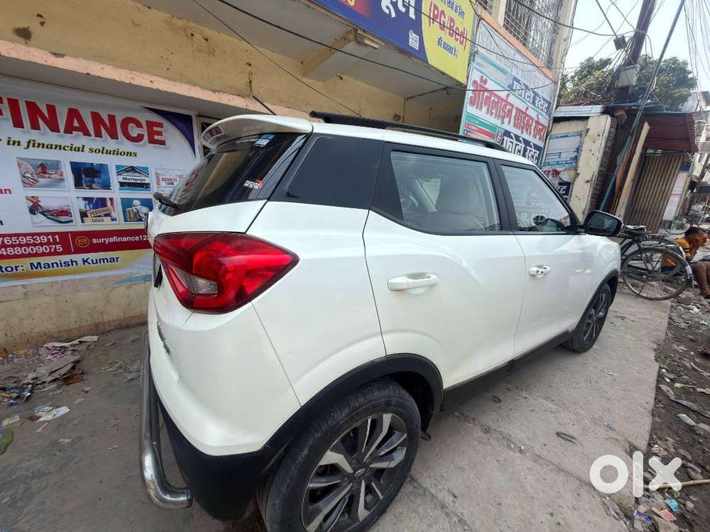 Xuv 300 W8 (o) , Petrol 2022 Model For Sale.