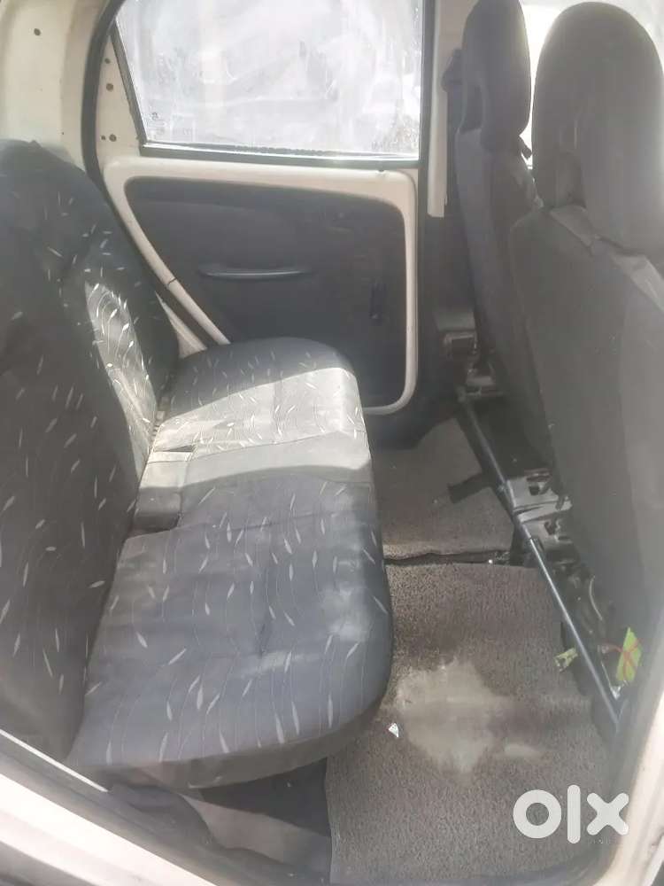 Tata Nano 12 Ka Model Petrol Jyada Piti Hai