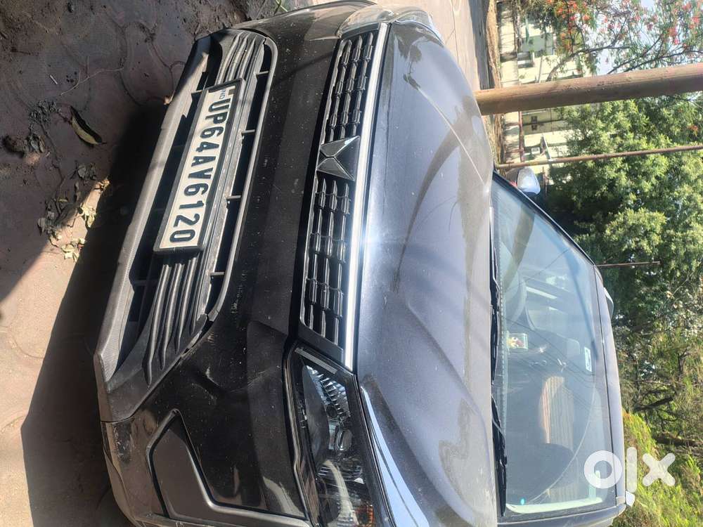 2023 Xuv 300 W 4 22600 Km  Anpara Diesel Well Maintained