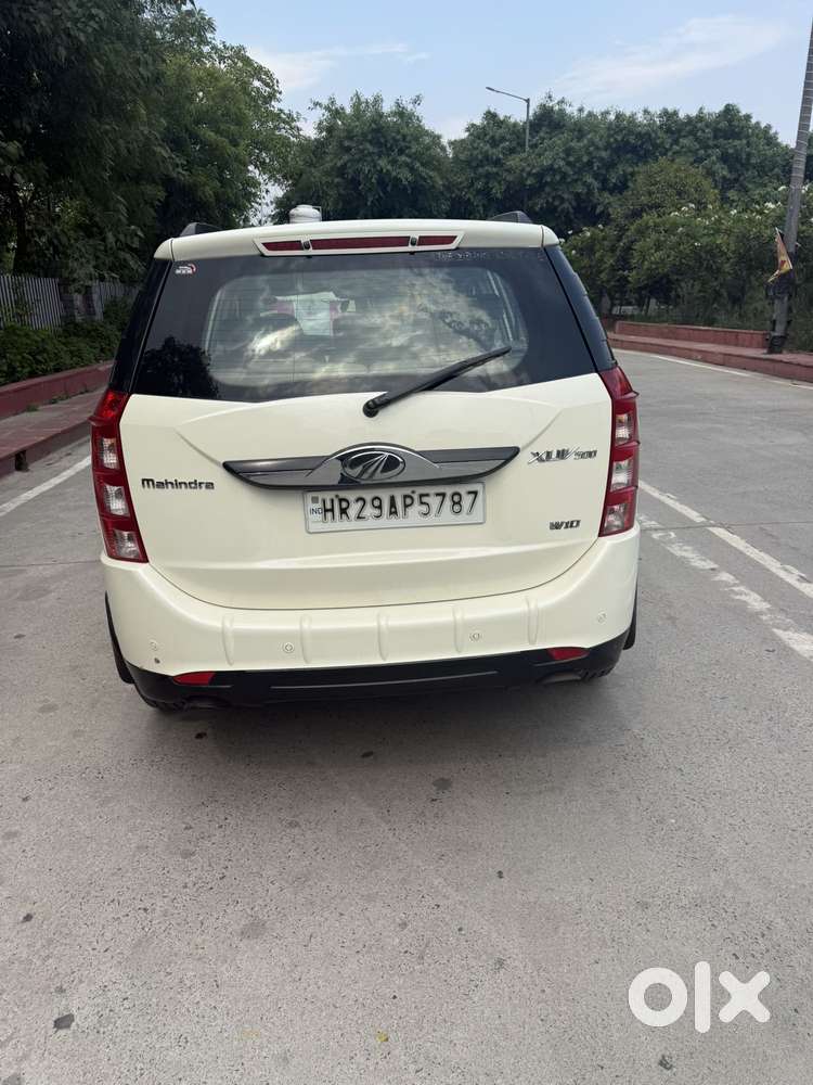 Mahindra Xuv500 At W10 Fwd, 2017, Diesel