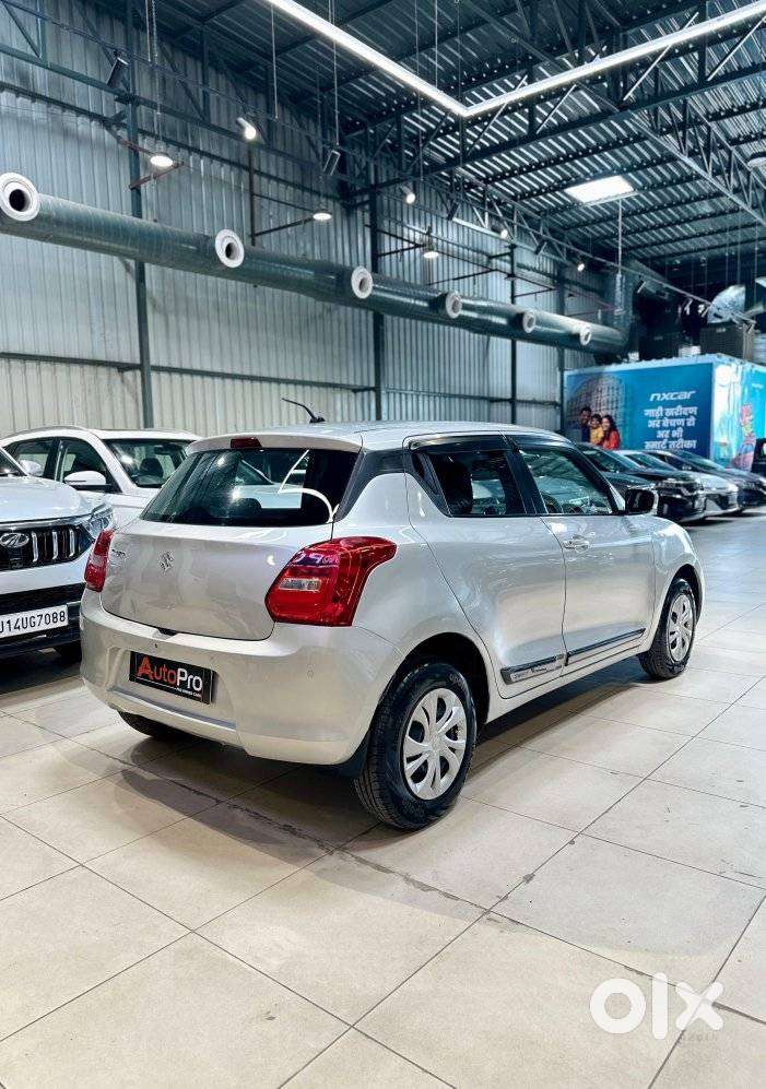 Maruti Suzuki Swift Vvt Vxi, 2022, Petrol
