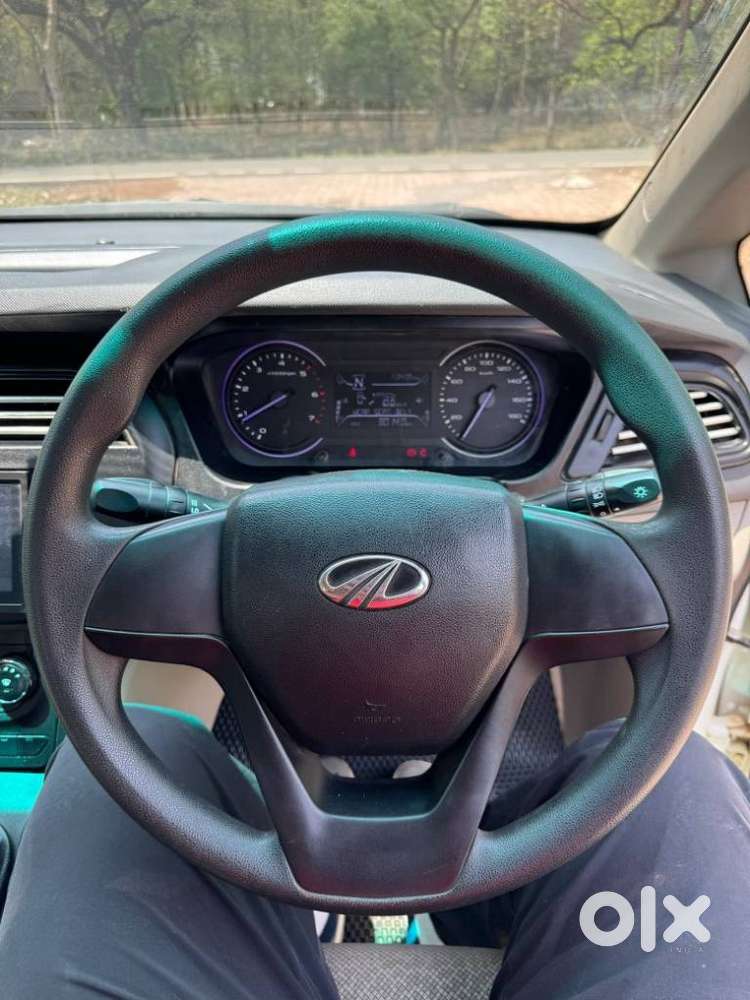 Mahindra Marazzo M2, 2018, Diesel