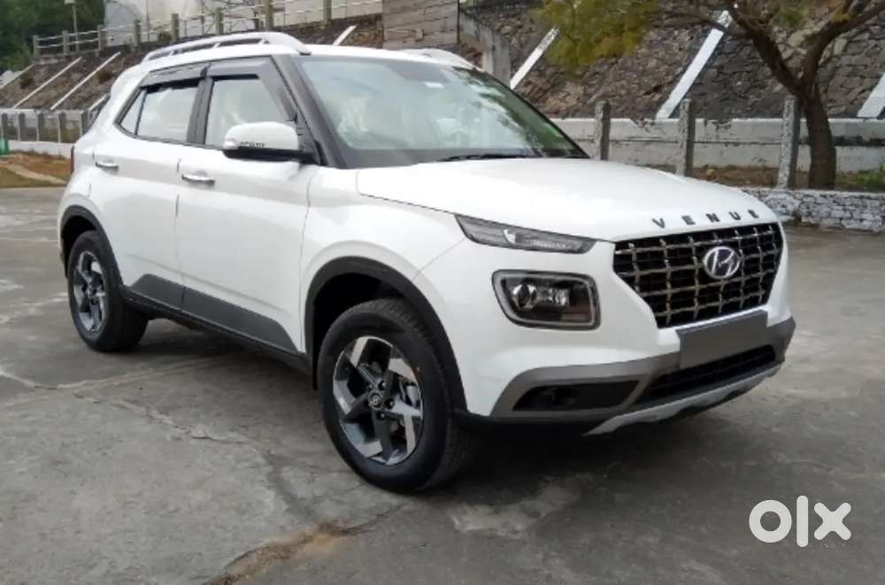 Hyundai Venue 2021 Petrol Good Condition