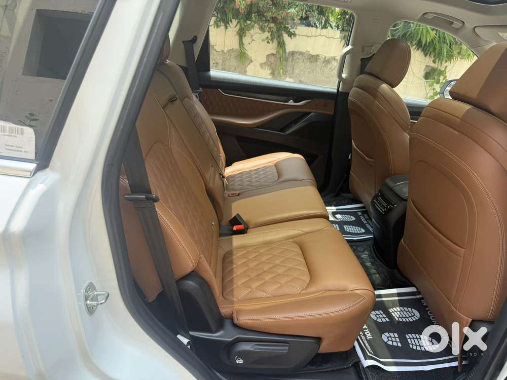 Mg Gloster Savvy 6 Seater, 2022, Diesel