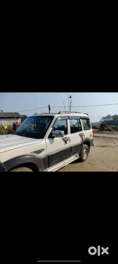 Mahindra Vision S 2019