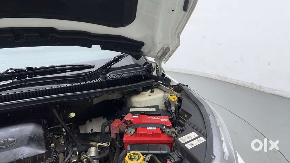 Tata Nexon 1.2 Revotron Xm, 2023, Petrol