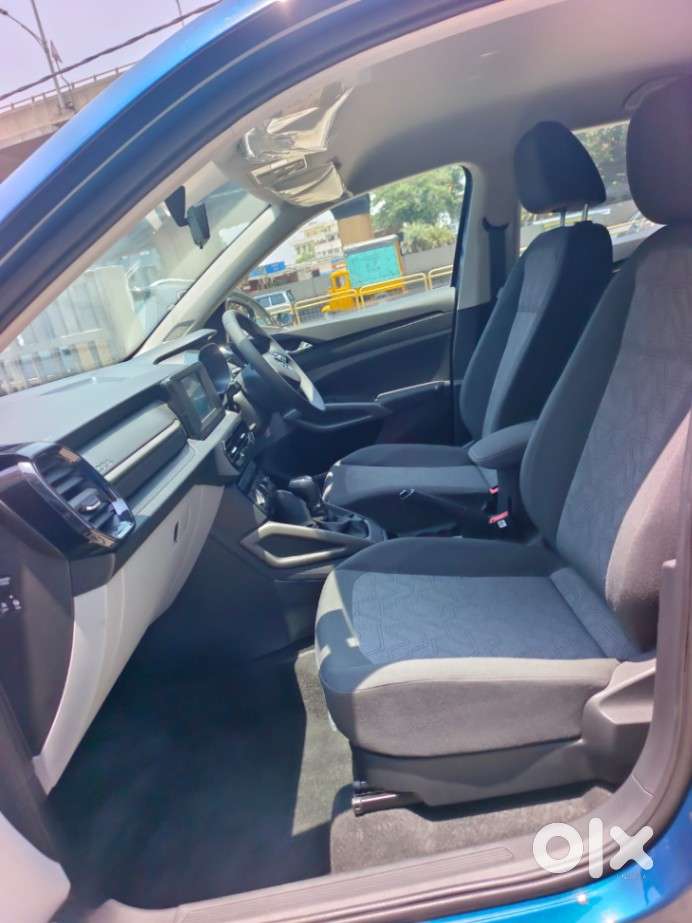 Skoda Kylaq Signature At, 2025, Petrol