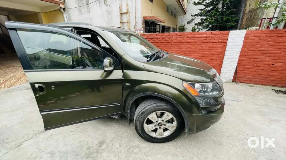 Xuv500 W8 For Urgent Sell