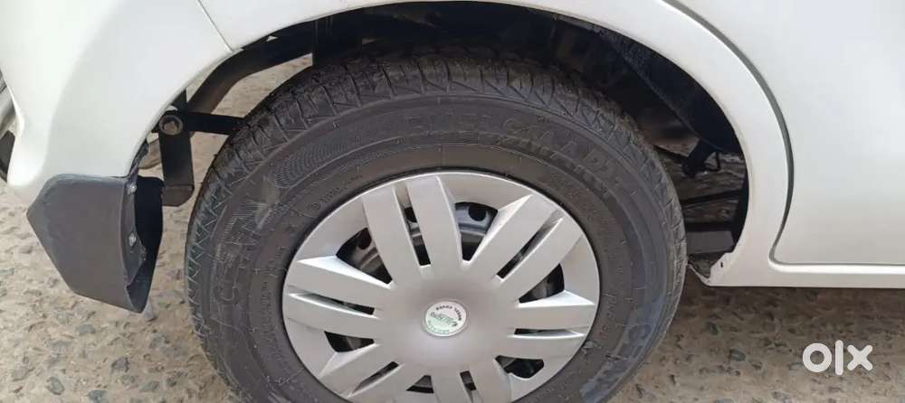 Gari Full Condition Main Hai Gari Main Koi Kharch Nahi Hai