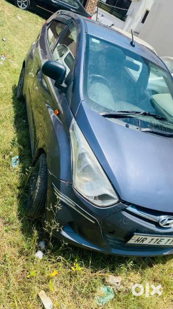 Hyundai Eon 12