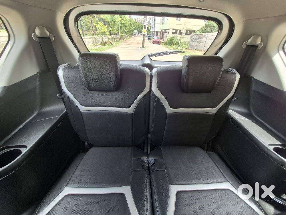 Maruti Suzuki Xl6 1.5 Zeta Mt, 2022, Petrol