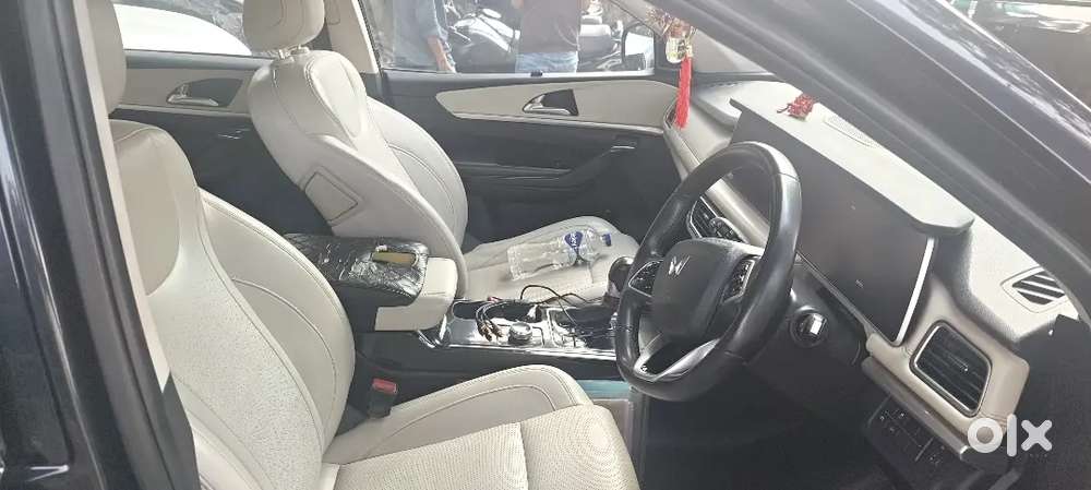 Mahindra Xuv700 Ax7l 2023