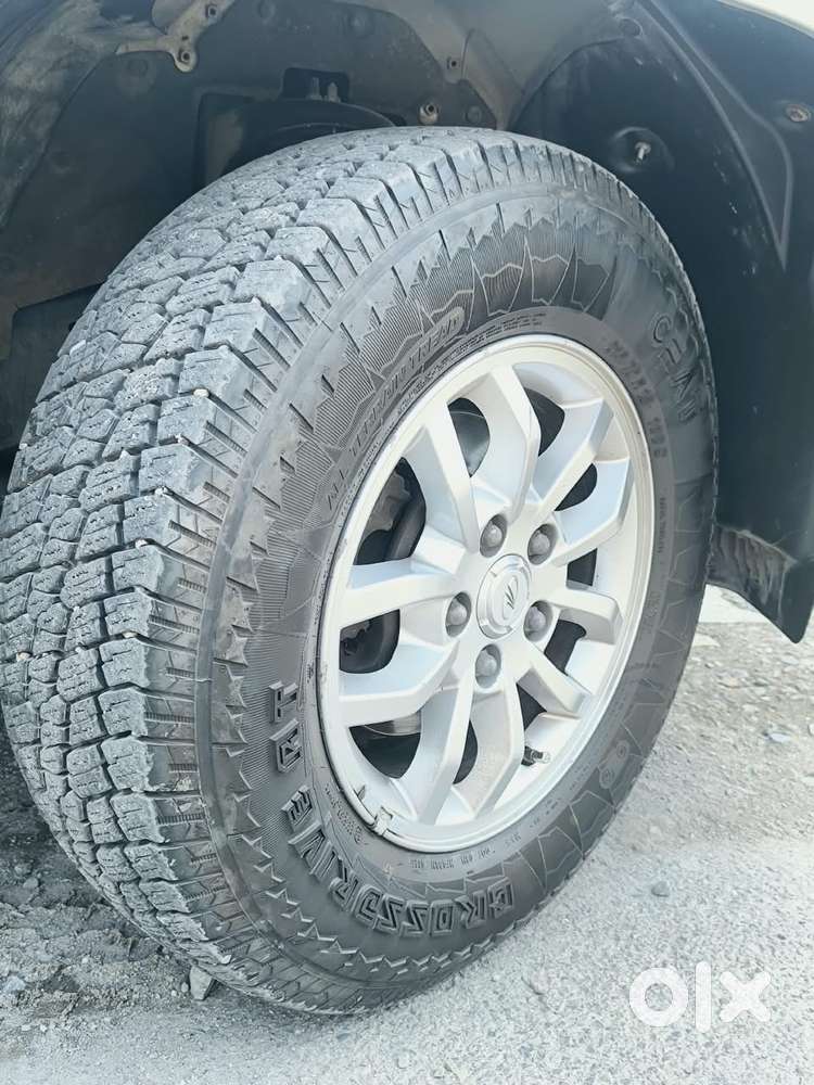 Mahindra Tuv 300 T8 Amt (automatic), 2018, Diesel