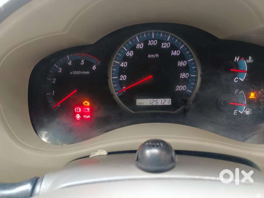 Toyota Innova 2012-2013 2.5 E Diesel Ms 7-seater, 2012, Diesel