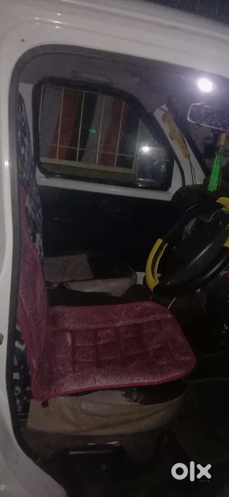 Maruti Suzuki Eeco 2011