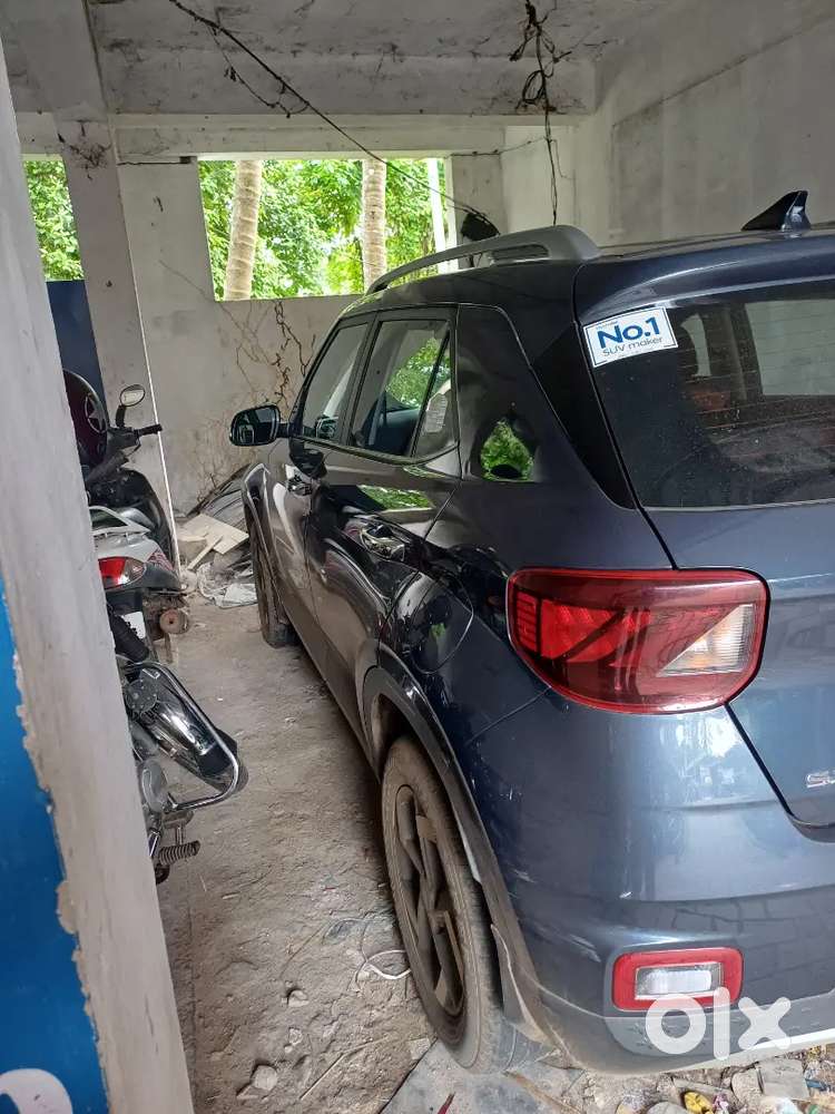 Hyundai Venue 2022 Diesel 68500 Km Driven