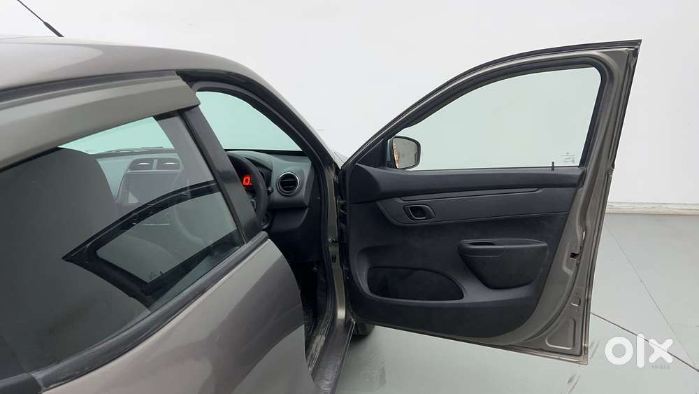 Renault Kwid Rxt 1.0, 2017, Petrol