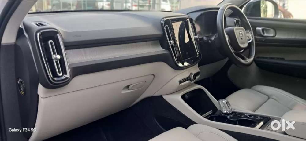 Volvo Xc40 B4 Ultimate, 2022, Petrol