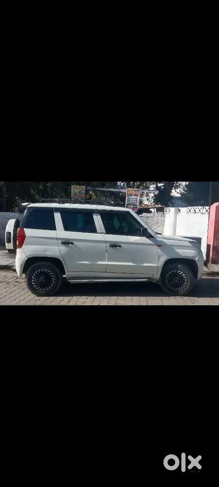 Mahindra Tuv 300 2018 Diesel 95000 Km Driven