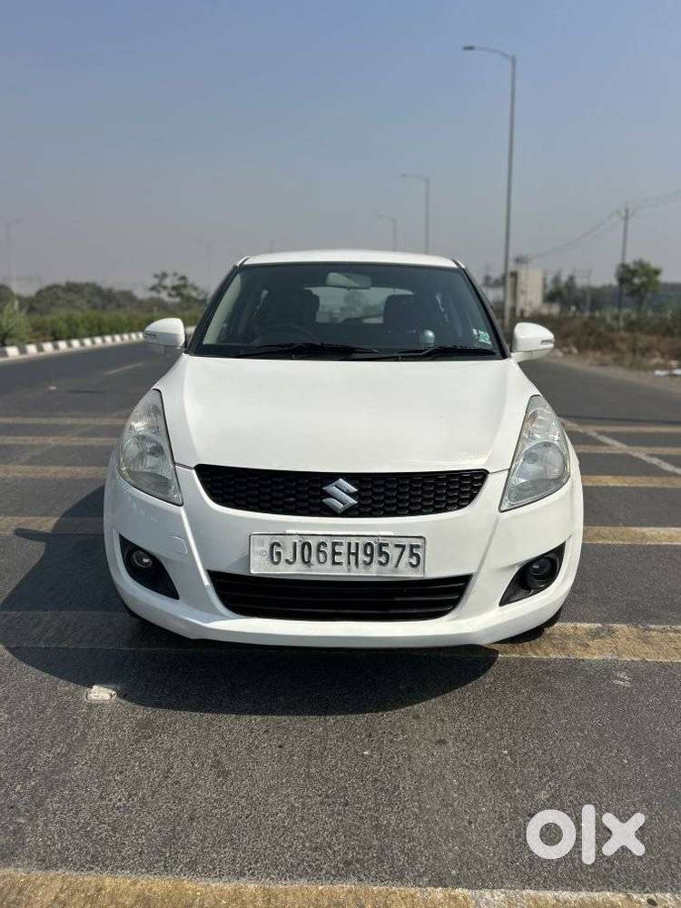 Maruti Suzuki Swift Vvt Zxi, 2011, Petrol