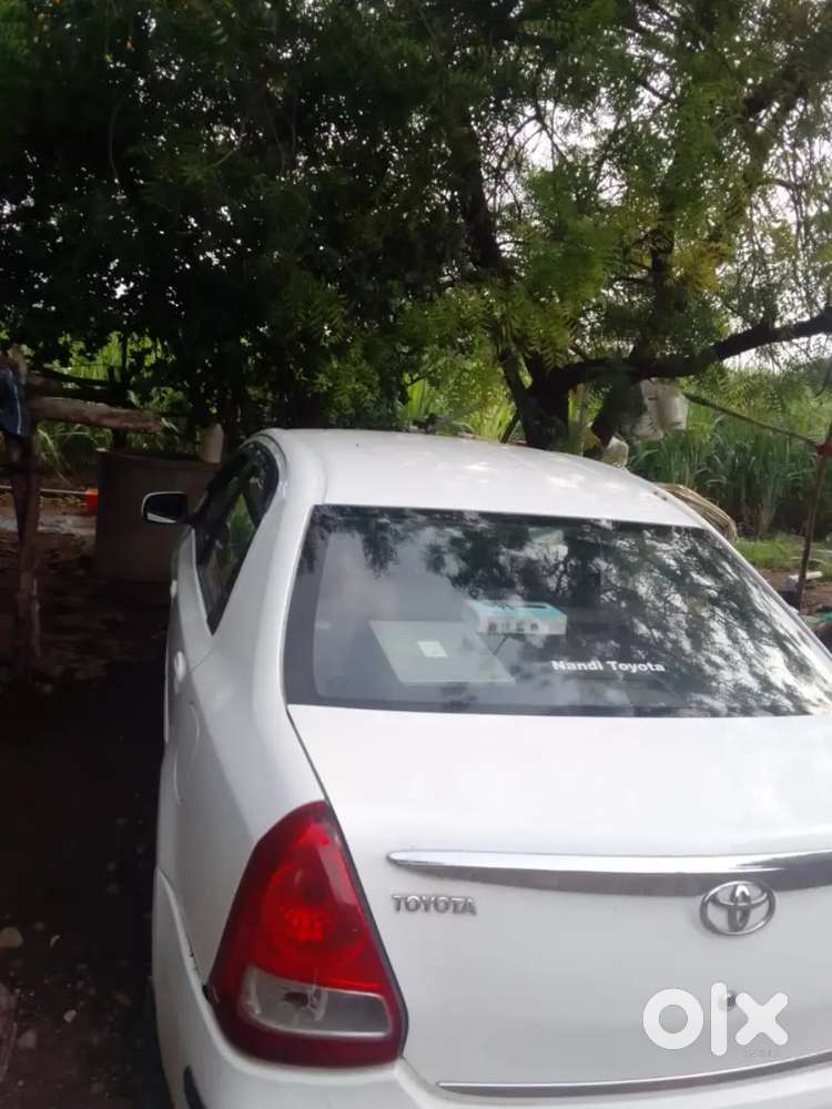 Toyota Etios 1.5 G 2012