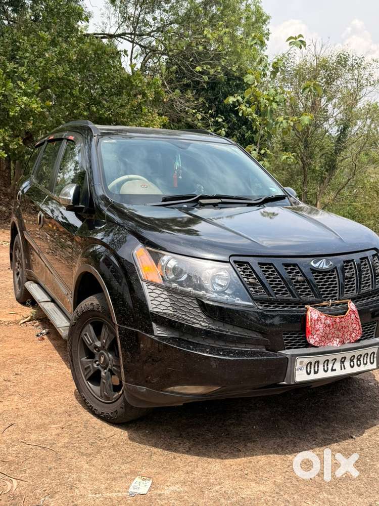 Mahindra Xuv500 Diesel 2014    Geunuine Running And Car Is In Mint Con