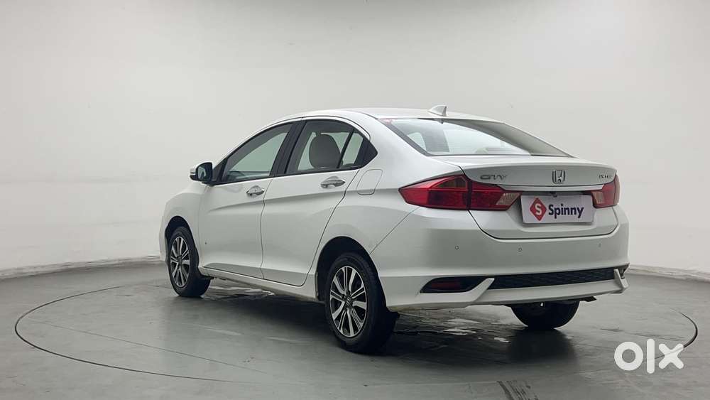 Honda City 1.5 V 4th Gen I-vtec Mt, 2023, Petrol